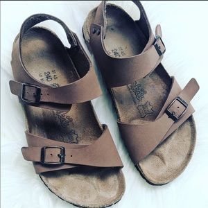 Like NEW Birkenstock Birkis Sz 37